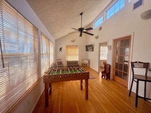 Spielezimmer