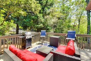 Deck | Scenic Wooded Views