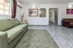 Stretch out in this airy, open space made for making memories