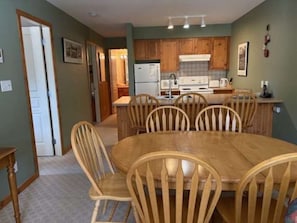 Dining Room & Kitchen