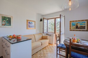 Living and dining room