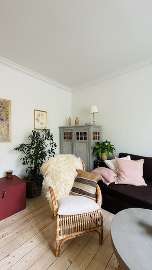 Dining Room, Living Room