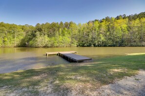 On-Site Lake Access | Self Check-In | Near Hiking Trails