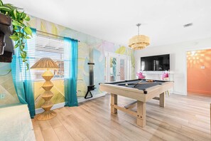 Spielezimmer