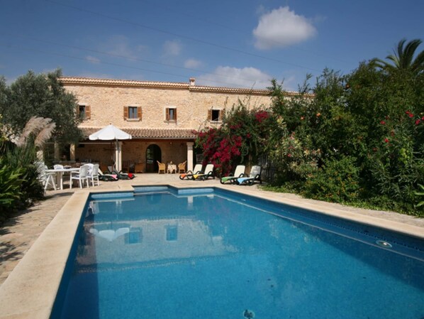 Holiday Home Exterior [summer]