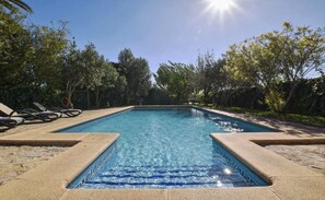Holiday Home Swimming Pool