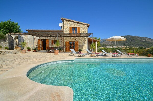 Extérieur maison de vacances [été]