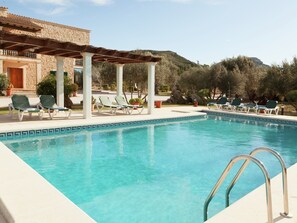 Holiday Home Swimming Pool