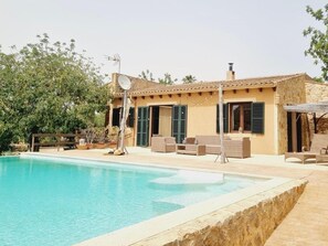 Piscine maison de vacances