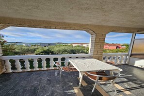 Terrasse / Balkon