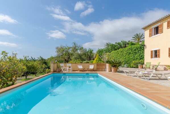 Piscine maison de vacances
