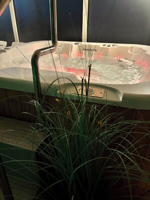 Bain à remous intérieur