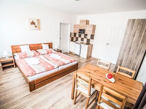 Bois, Meubles, Sol, Chambre, Lit, Appartement, Tache De Bois, Dur, Cadre De Lit, Literie