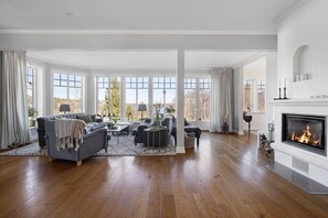 Spacious living room on the lower floor