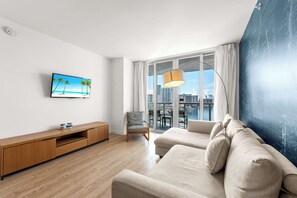 From the living room, step onto the connecting balcony to enjoy waterfront panoramas and beautiful sunsets.