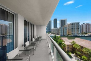Private balcony 