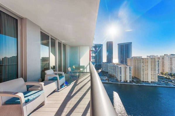Amazing balcony views overlooking the water.