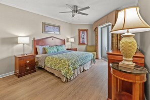 King in Main Bedroom