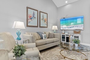 522 Augusta Village