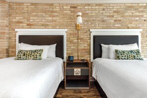 3 Riverwalk Plaza Hotel-3