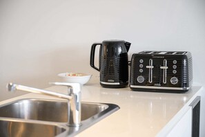 Kaffee und/oder Kaffeemaschine