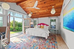 The Main ensuite has French doors opening to the Gulf.