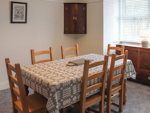 Dining room | Fron Deg, Tudweiliog