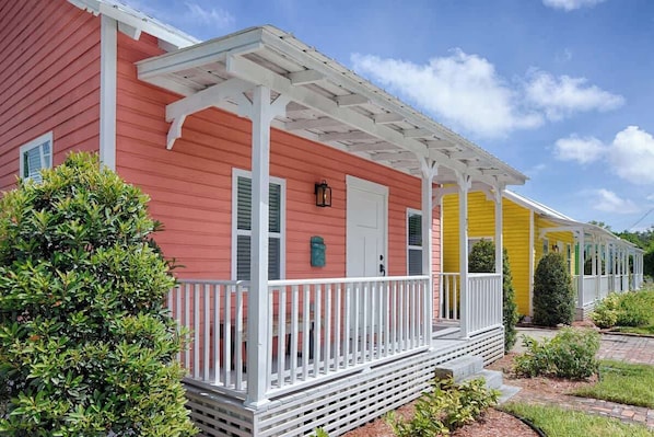 Private Front Porch