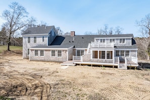 Side view (note: grass is in!)