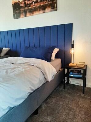 Boxspringbett mit 180x200 - auch teilbar als zwei Einzelbetten 90*200