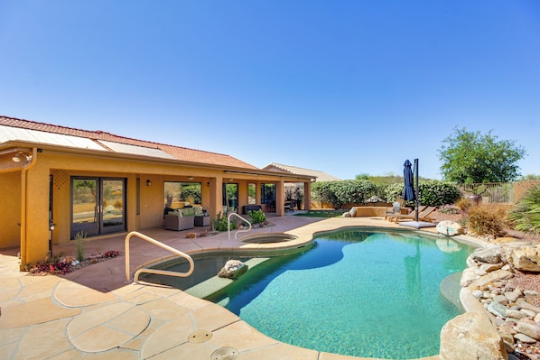 Tucson Vacation Rental | 2BR | 2BA | Step-Free Access | 1,826 Sq Ft