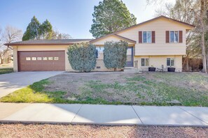 Property Exterior | Multi-Level Home | Keyless Entry
