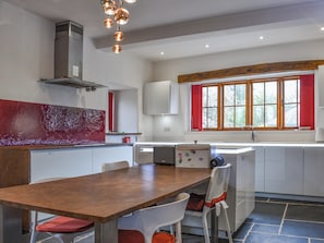 Kitchen/diner | The Thatched Cottage - Sprytown Cottages, Lifton