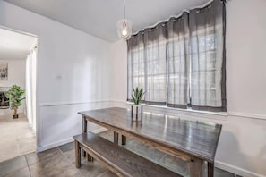 Cozy spot for family dinners