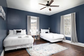 Minimalist Bedroom with Twin BedR