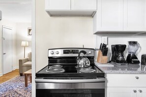 Kitchen stove
