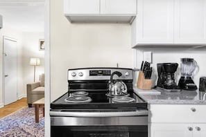 Kitchen stove