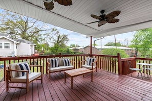 Covered patio/deck area