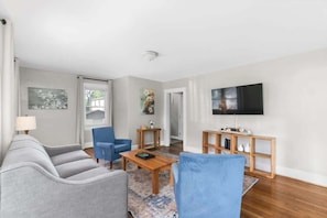 Relaxing living room