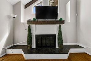 Spacious living room
