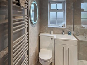 Bathroom | Cleveland View Cottage, Streetlam, near Northallerton