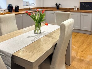 Kitchen/diner | Ty Llewelyn, Conwy