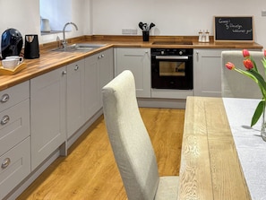 Kitchen/diner | Ty Llewelyn, Conwy