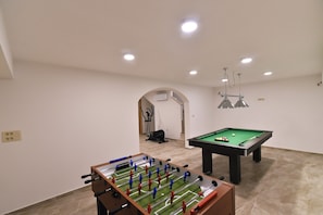 Game room