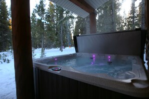 Lariat Lodge