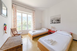 Chambre avec lits jumeaux