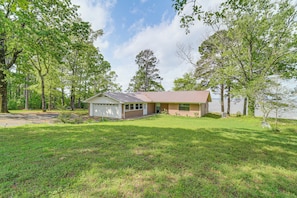 Exterior | Yard Space