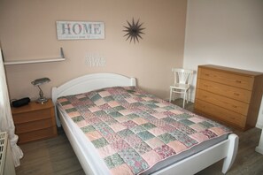 Ferienwohnung, 100 qm, 2-4 Pers.-Schlafzimmer mit 1,40 m Bett Ferienwohnung Zwischen den Seen in Haltern am See