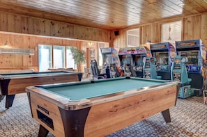 Spielezimmer