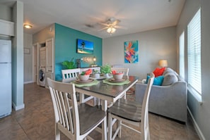 Dining area (Unit 108)